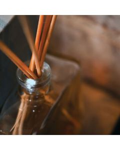 intensely-scented organic room diffuser